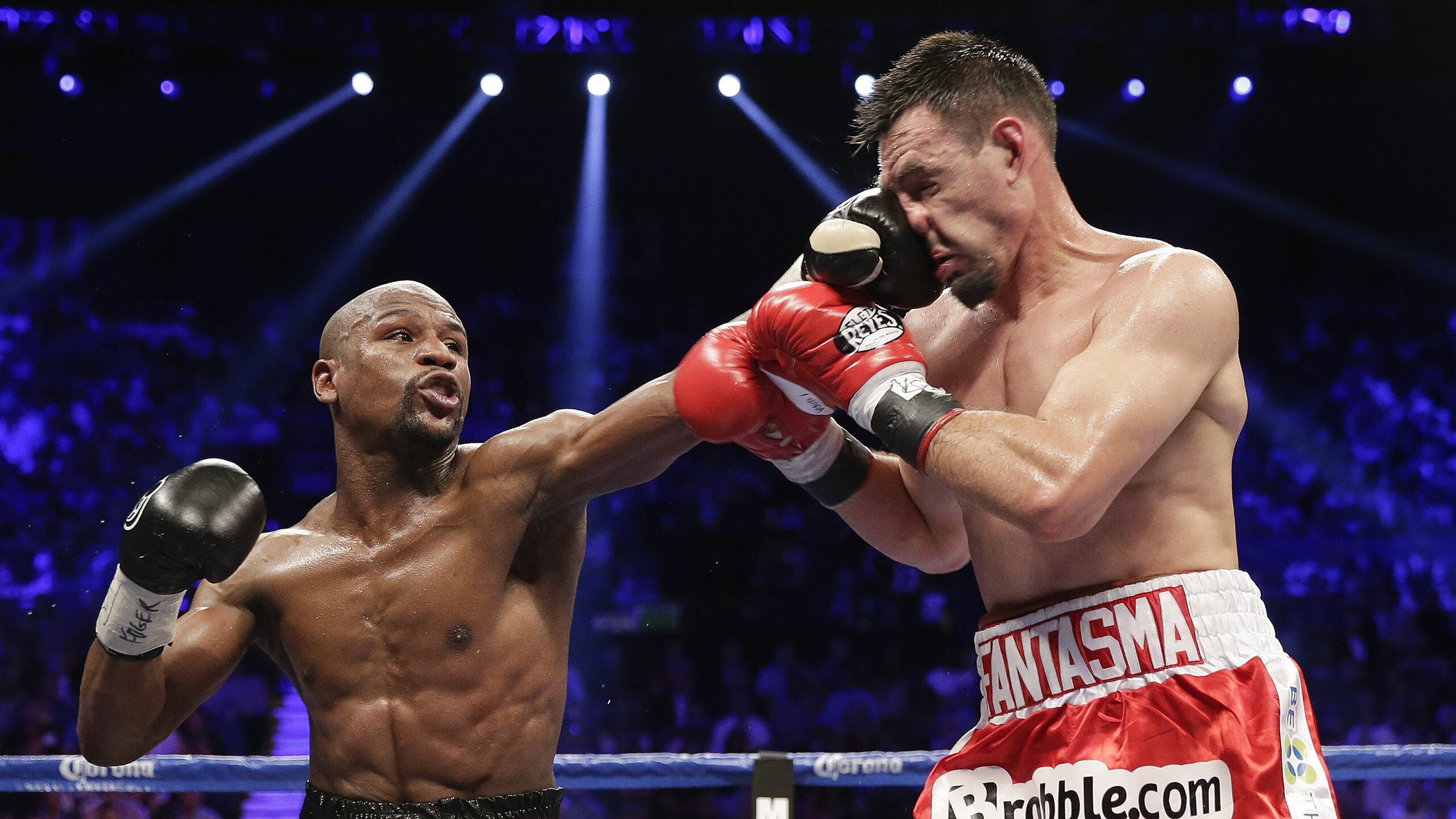 九游app官网下载-球场故事：一线工作人员眼中的NBA盛事，nba各种经典合集在一个球场